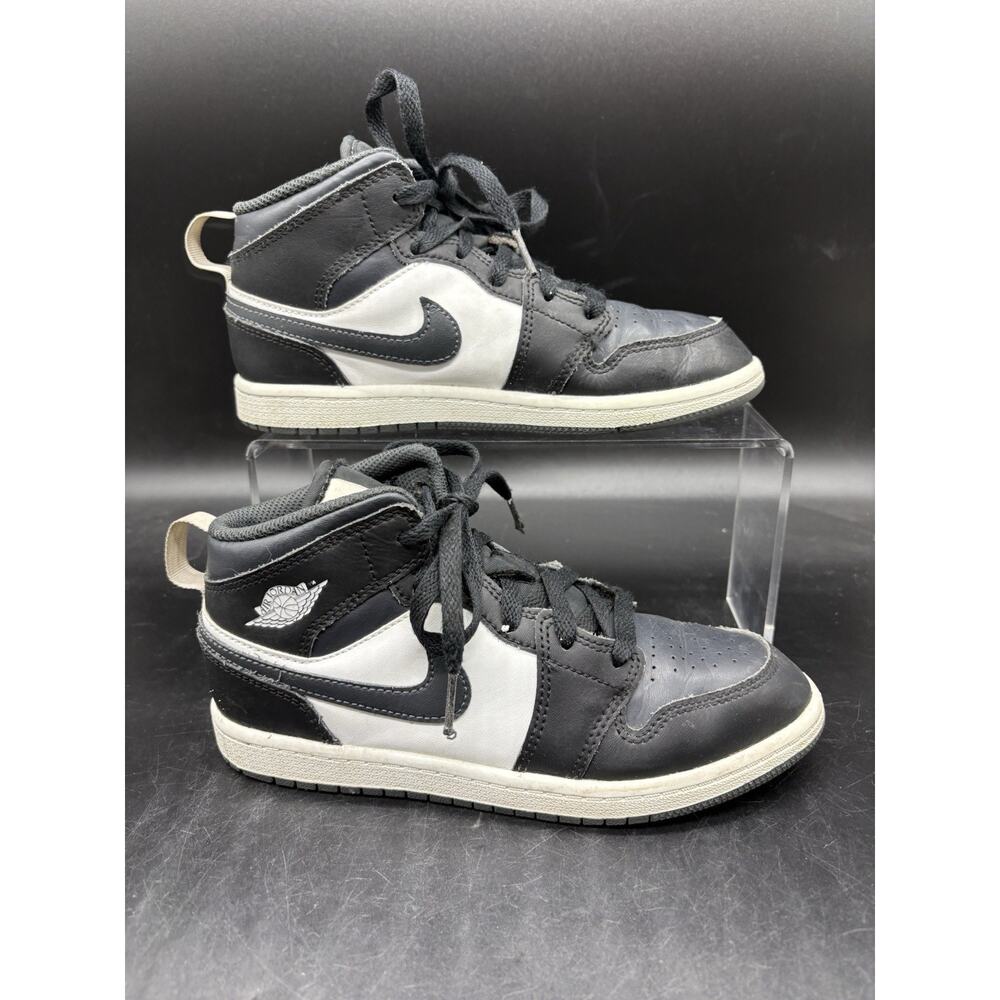 Nike Air Jordan 1 Mid Retro Shoes Youth Size 3Y Black White Sneakers DQ8424-010